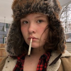 Meet your Posher, Phoebe